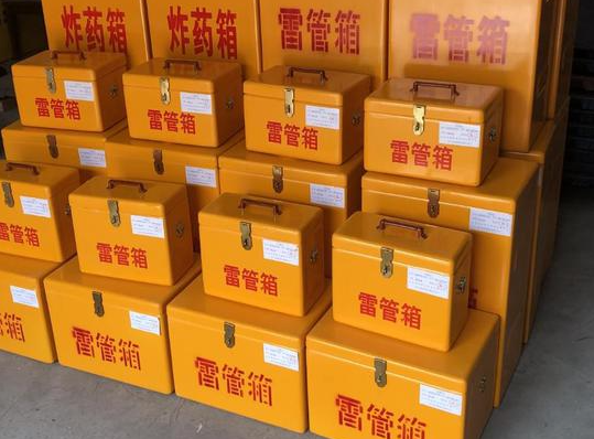 梓潼玻璃钢雷管箱的使用寿命一般是多少？