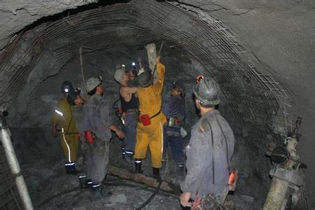 梓潼工程爆破中的危险因素分析以及应对工程爆破危险的措施